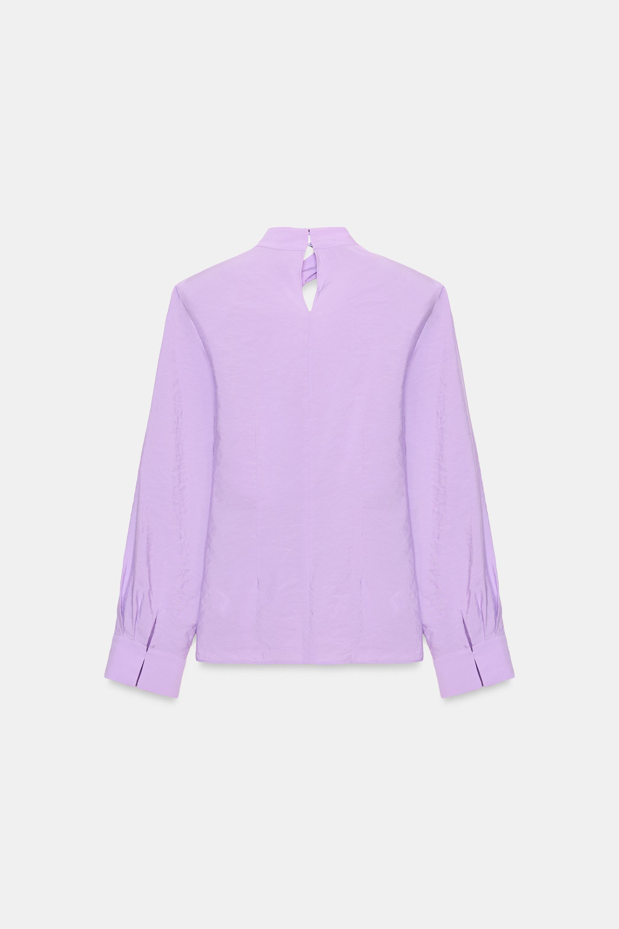 FLOWY SHOULDER PAD BLOUSE